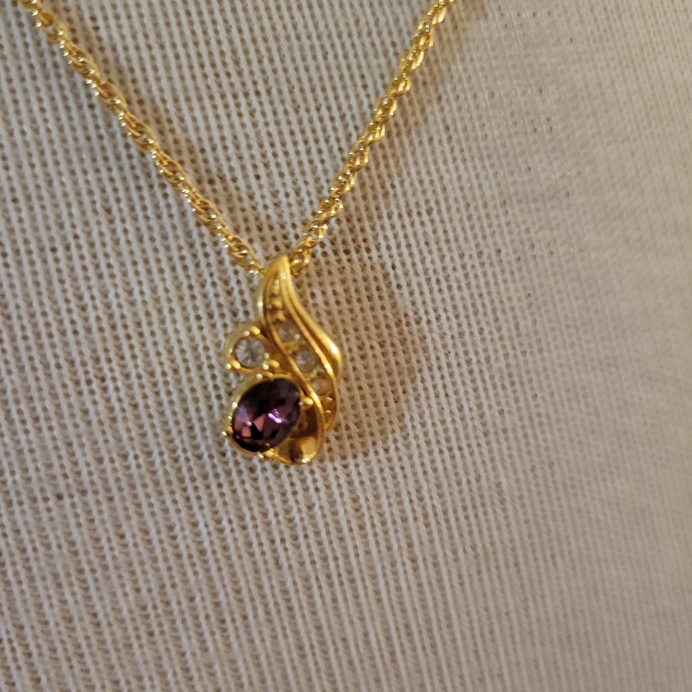 Avon Pendant Necklace Crystals Glass Amethyst February Birthstone
